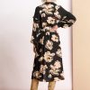 POM-Amsterdam - Šaty midi s kvetinkami Black - black