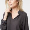 YAYA - Top s límcom a V-výstrihom Bristol black - bristol black