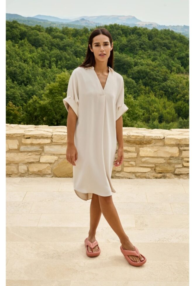 plisovanými rukávmi a voľným strihom - creme beige