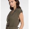 YAYA - Overal zo zmesi ľanu s opaskom v páse - army green