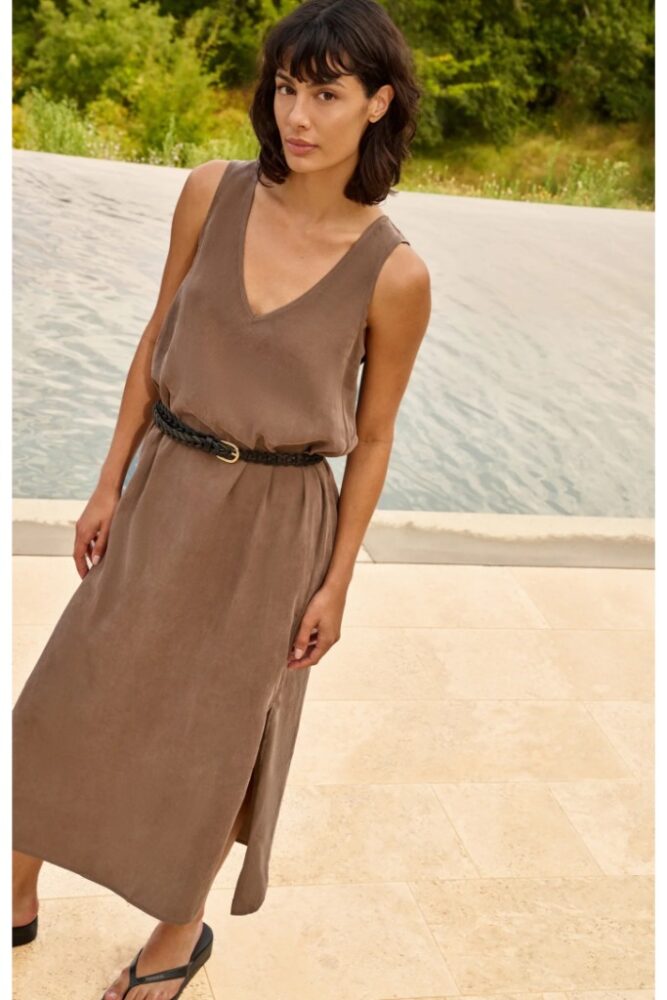YAYA - Šaty s krčenou textúrou a výstrihom do V - washed brown