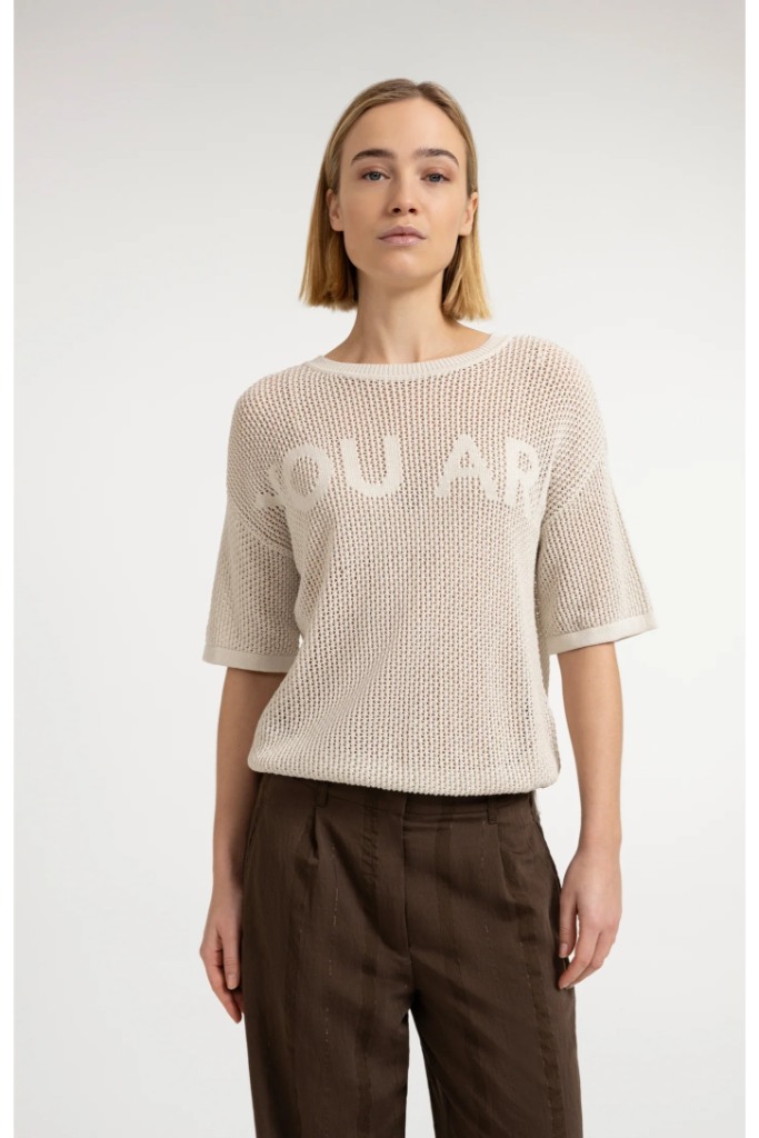 YAYA - Ľahký ažúrový pletený top s krátkym rukávom a jemným nápisom - beige