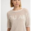 YAYA - Ľahký ažúrový pletený top s krátkym rukávom a jemným nápisom - beige