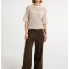 YAYA - Ľahký ažúrový pletený top s krátkym rukávom a jemným nápisom - beige